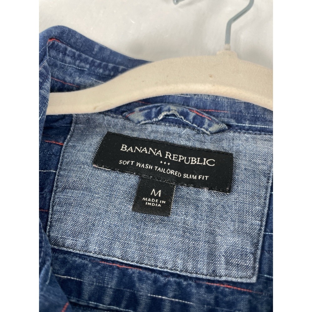 Banana Republic Mens Denim Slim Fit Shirt Size M Button Up USA Red Blue Stitch - Picture 3 of 11